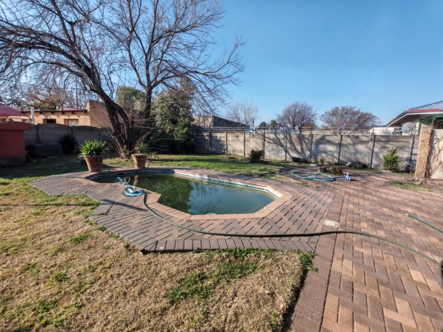 3 Bedroom Property for Sale in Sasolburg Ext 3 Free State